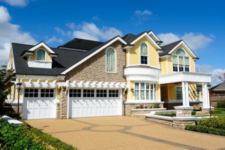 Is Your Home Ready for Summer? Signs You Need a Professional House Wash